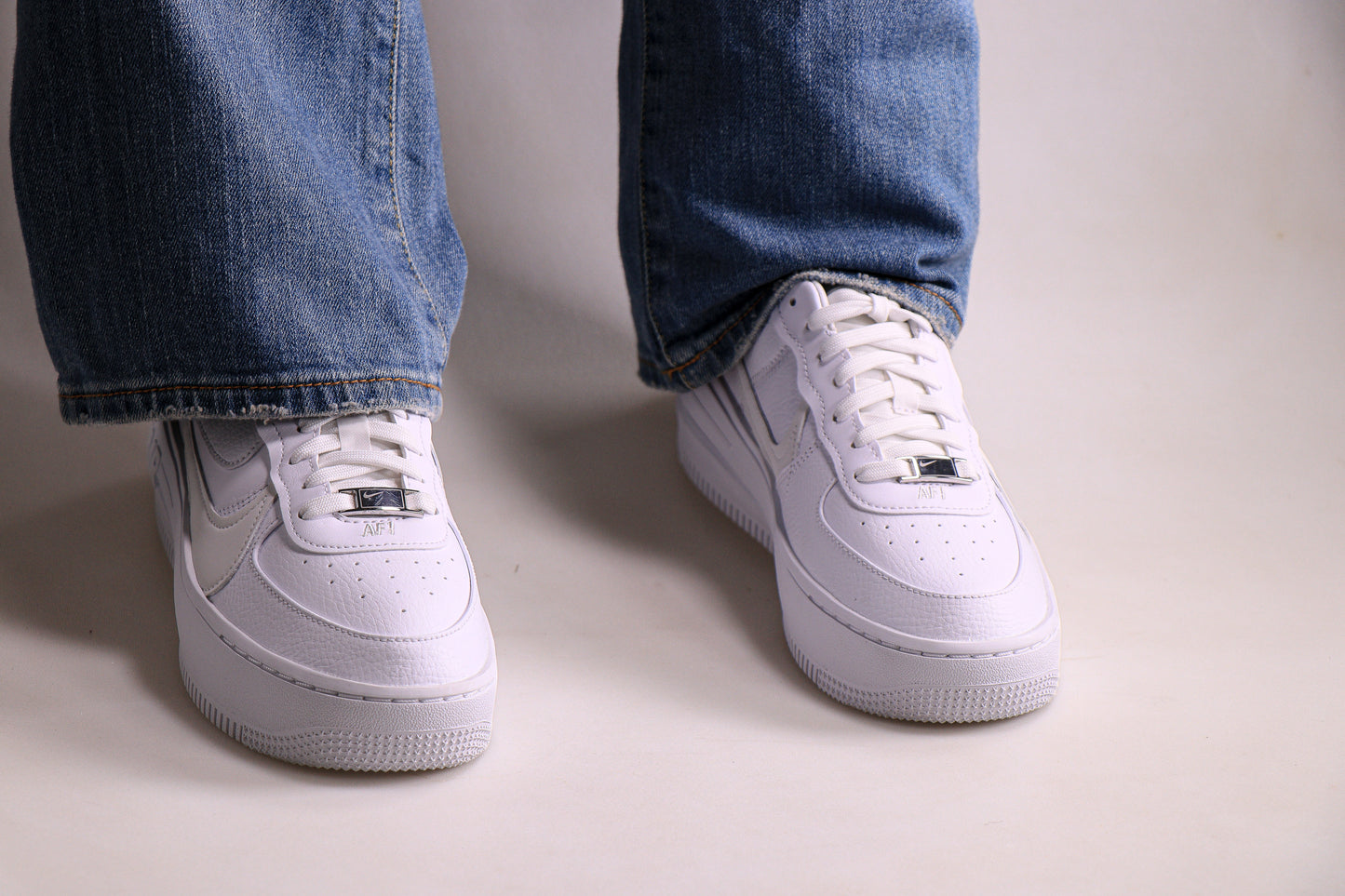 Nike Air Force 1 Platform Triple White